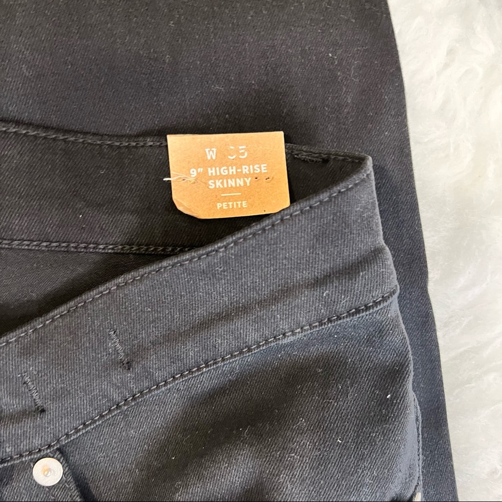 Madewell Petite 9" Mid-Rise Skinny Jeans in Lunar Wash TENCEL™ Denim Black J6550 - Picture 8 of 12